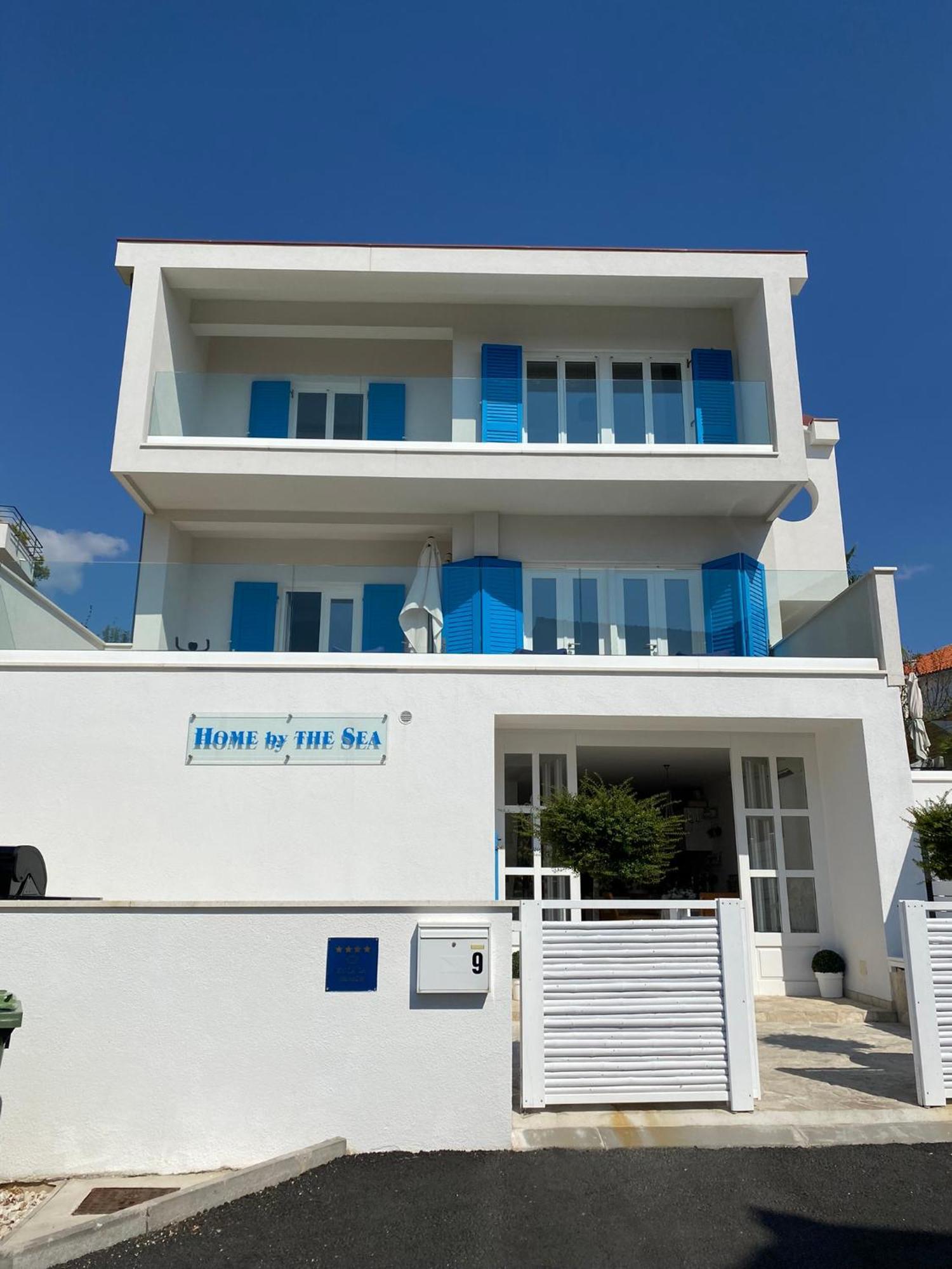 Seaside Villa With Private Pool Home By The Sea - Villa トロギール エクステリア 写真